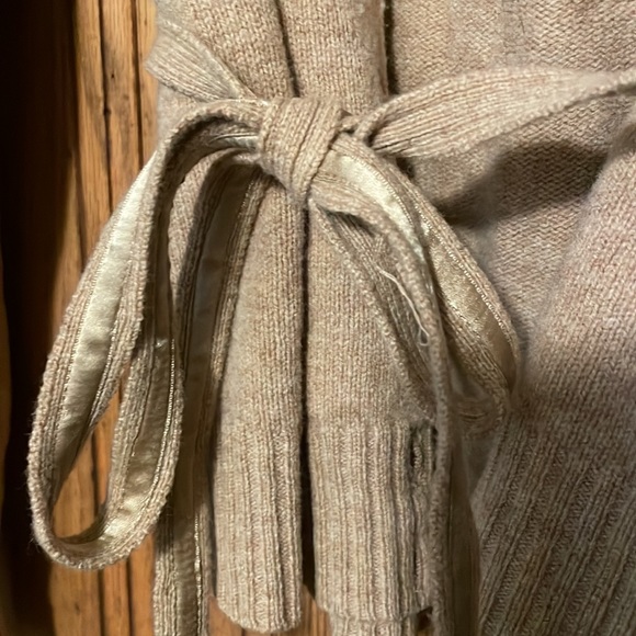 Vintage J. Crew Fair Isle Cardigan with Belt and Satin Buttons size S/M - Picture 2 of 5